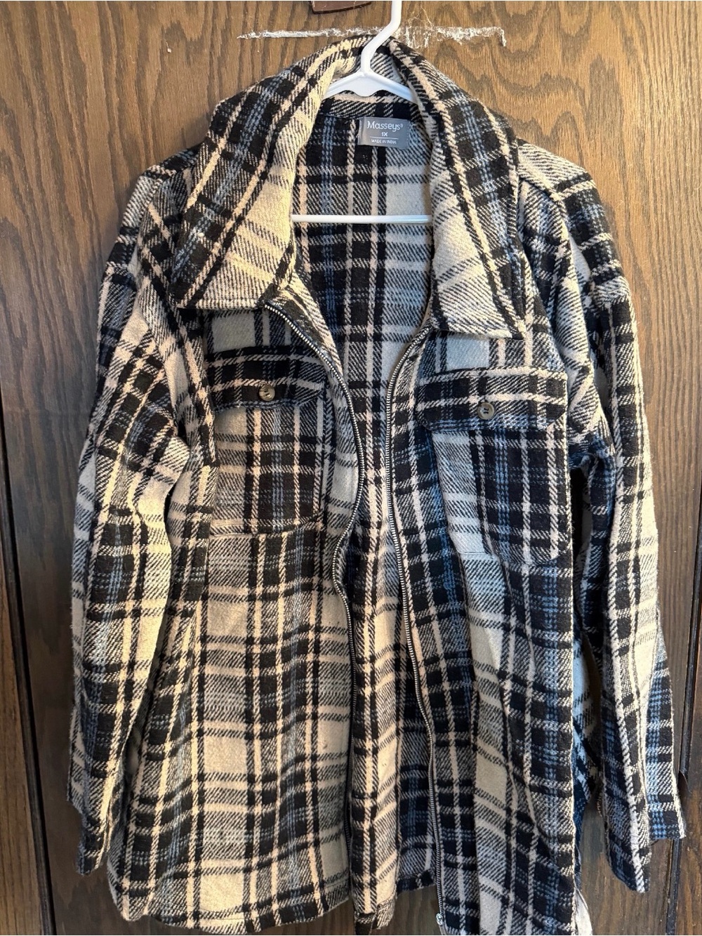 Masseys Black and Cream Plaid Zip-Up Shacket